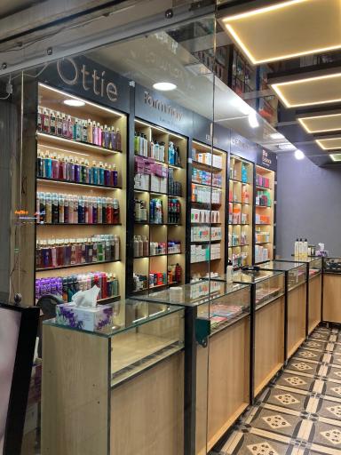 عکس آرایشی بهداشتی ژانپیر