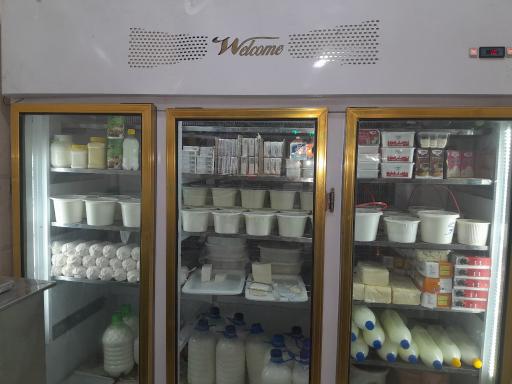 عکس لبنیات سنتی شهر پنیر مایان 