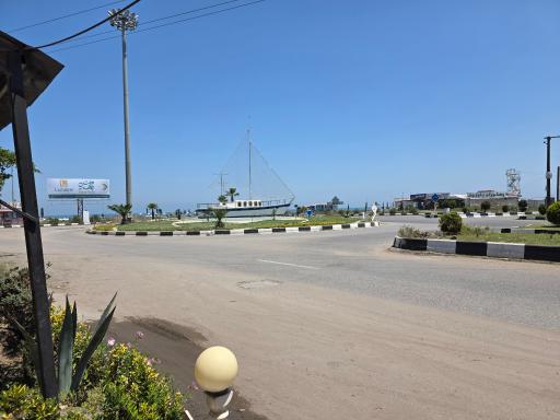 عکس میدان کاسپین