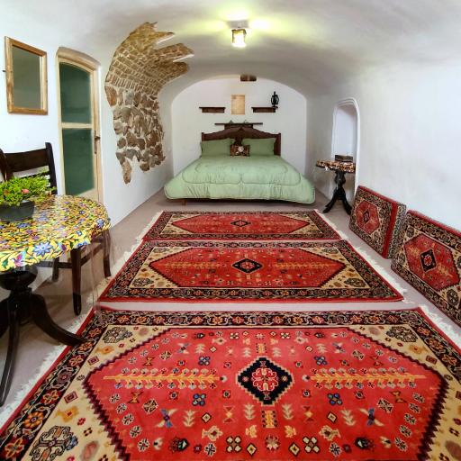 عکس اقامتگاه ایلخانی امیر