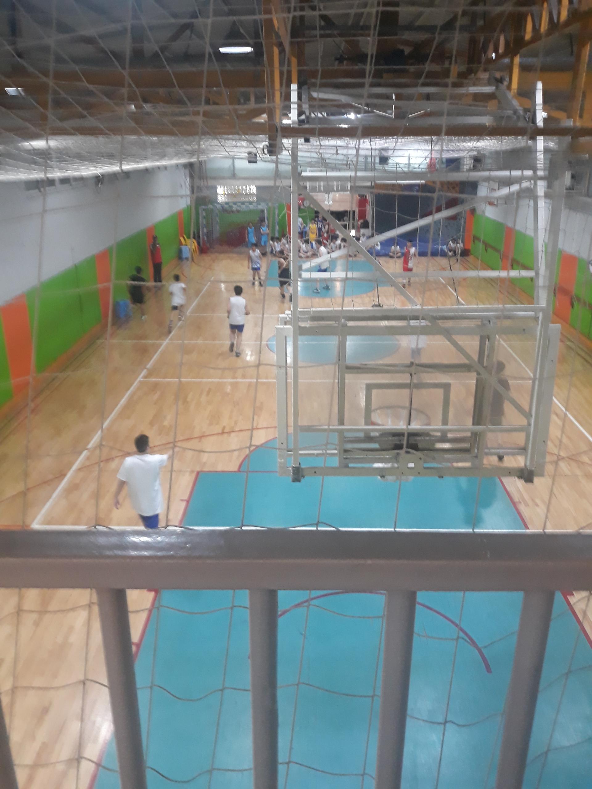 عکس سالن اسکیت و بسکتبال خرمشاد