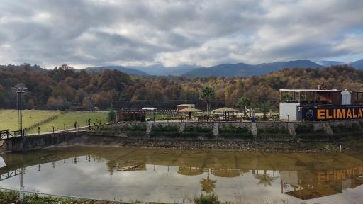 عکس دریاچه الیمالات