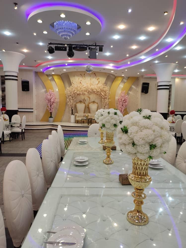 عکس تالار پذیرایی عطر یاس