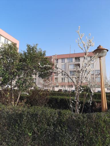عکس مجتمع مسکونی بهاران
