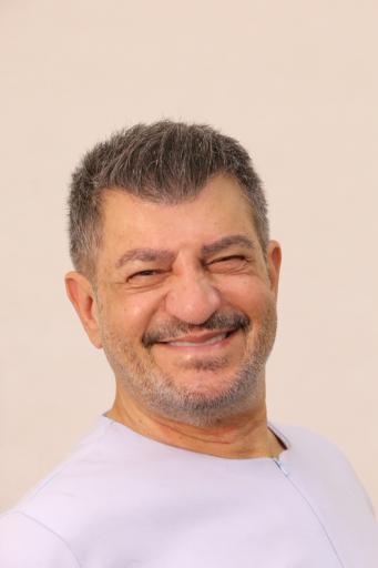 عکس سالن آرایشگاه مردانه  وی آی پی آرت