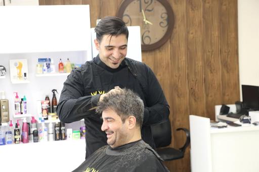 عکس سالن آرایشگاه مردانه  وی آی پی آرت