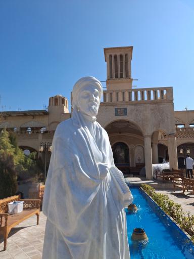 عکس رستوران گلسرخ یزد