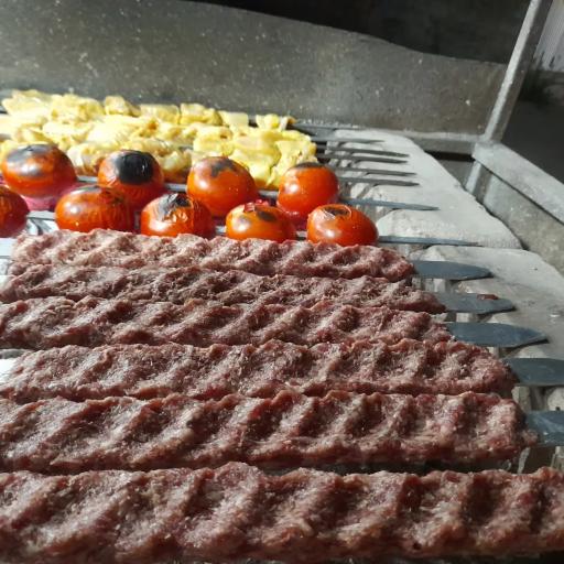 عکس کبابی مصطفی