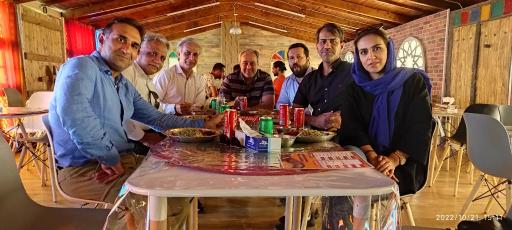 عکس سفره خانه سنتی بادیل عشق