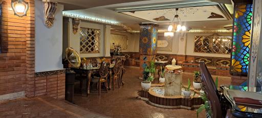 عکس هتل قصر بسطام