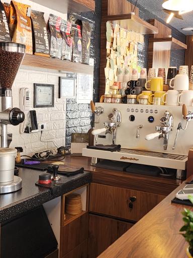 عکس کافه دی