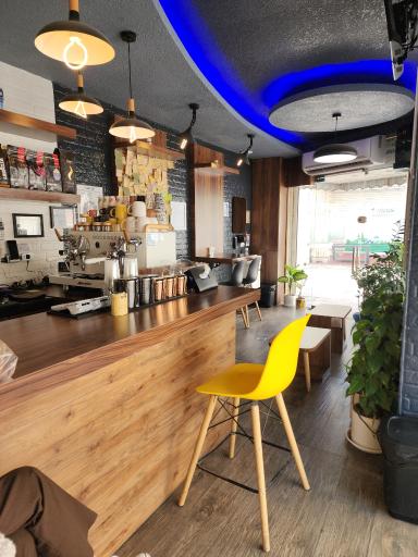 عکس کافه دی