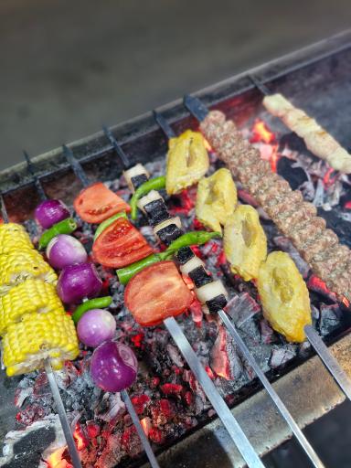 عکس جگر سرای گلشن