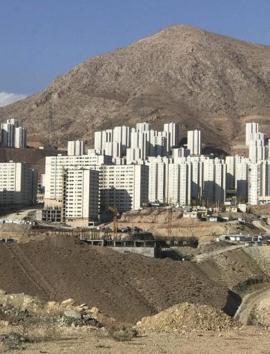 عکس مجتمع مسکونی غدیر