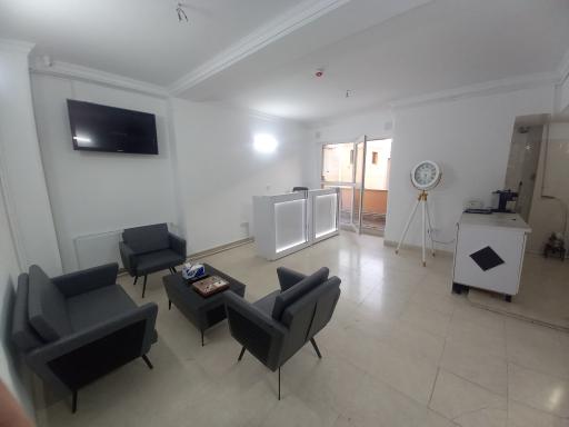 عکس املاک پیرزمان