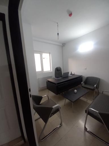 عکس املاک پیرزمان