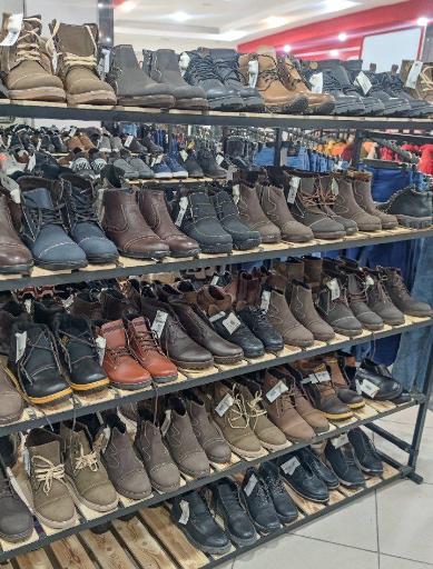 عکس فروشگاه لباس نیکاپوش