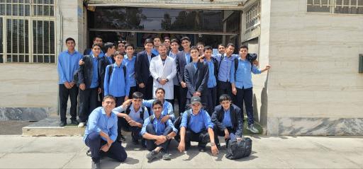 عکس مدرسه نمونه دولتی پسرانه هاشمی نژاد