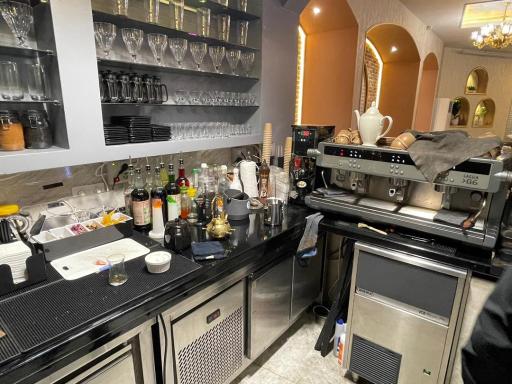 عکس کافه رستوران رهام