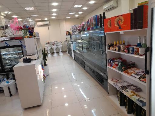 عکس کافه قنادی نسرین