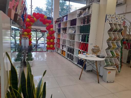 عکس کافه قنادی نسرین