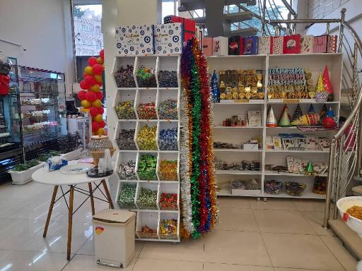 عکس کافه قنادی نسرین