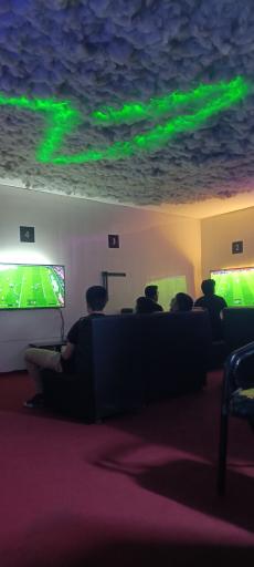 عکس باشگاه بیلیارد کاویان