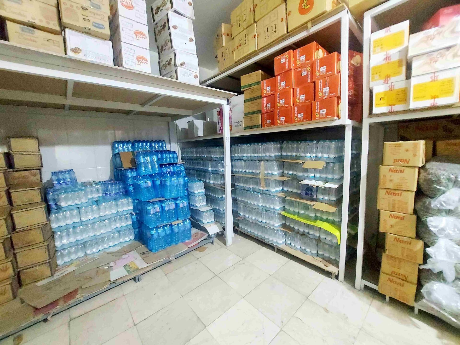 عکس پخش مواد غذایی میرزایی
