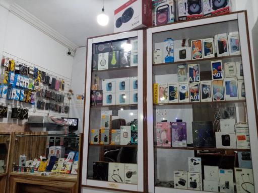 عکس موبایل متین