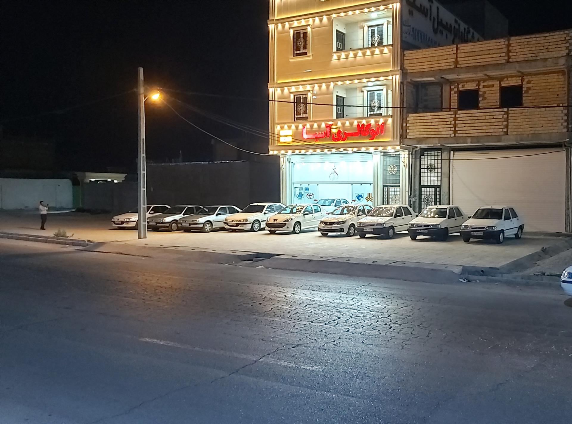 عکس نمایشگاه اتومبیل آسیا