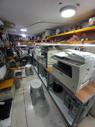 عکس اچ پی سنتر 