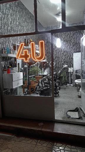 عکس ارایشگاه 4U