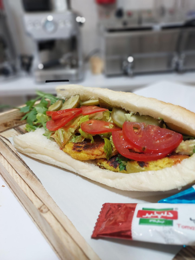 عکس کافه فست فود آتاجان