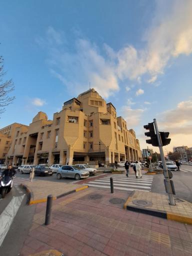 عکس مرکز خرید ارگ جهان نما