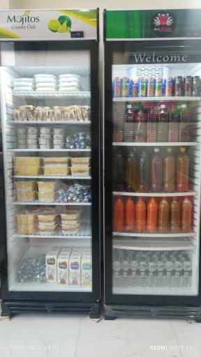 عکس آبمیوه و بستنی یاس