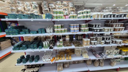 عکس محصولات سالم و طبیعی مصیر