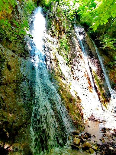 عکس آبشار آزاد مهر