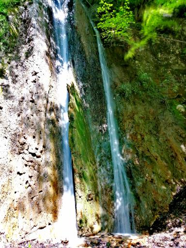 عکس آبشار آزاد مهر