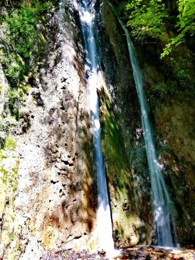 عکس آبشار آزاد مهر