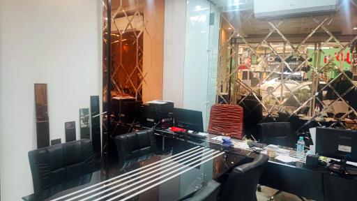 عکس شیشه سکوریت سیف زاده