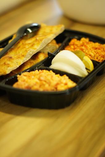 عکس آش و حلیم ملاقه شعبه مرکزی