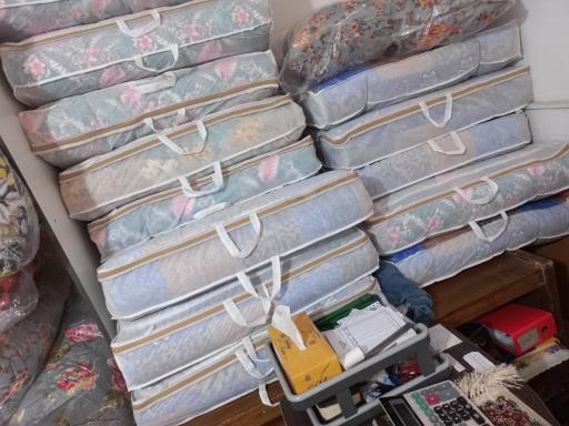 عکس فرش یلدای کویر