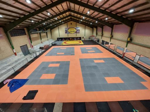 عکس سالن ورزشی اکسیژن ۲