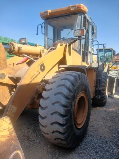 عکس نمایشگاه کامیون حاج محمد (برادران یوسفی)