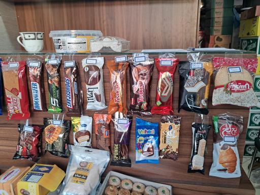 عکس پخش مواد غذایی ایساتیس