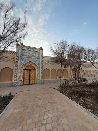 غدیریه و حسینیه دیانی