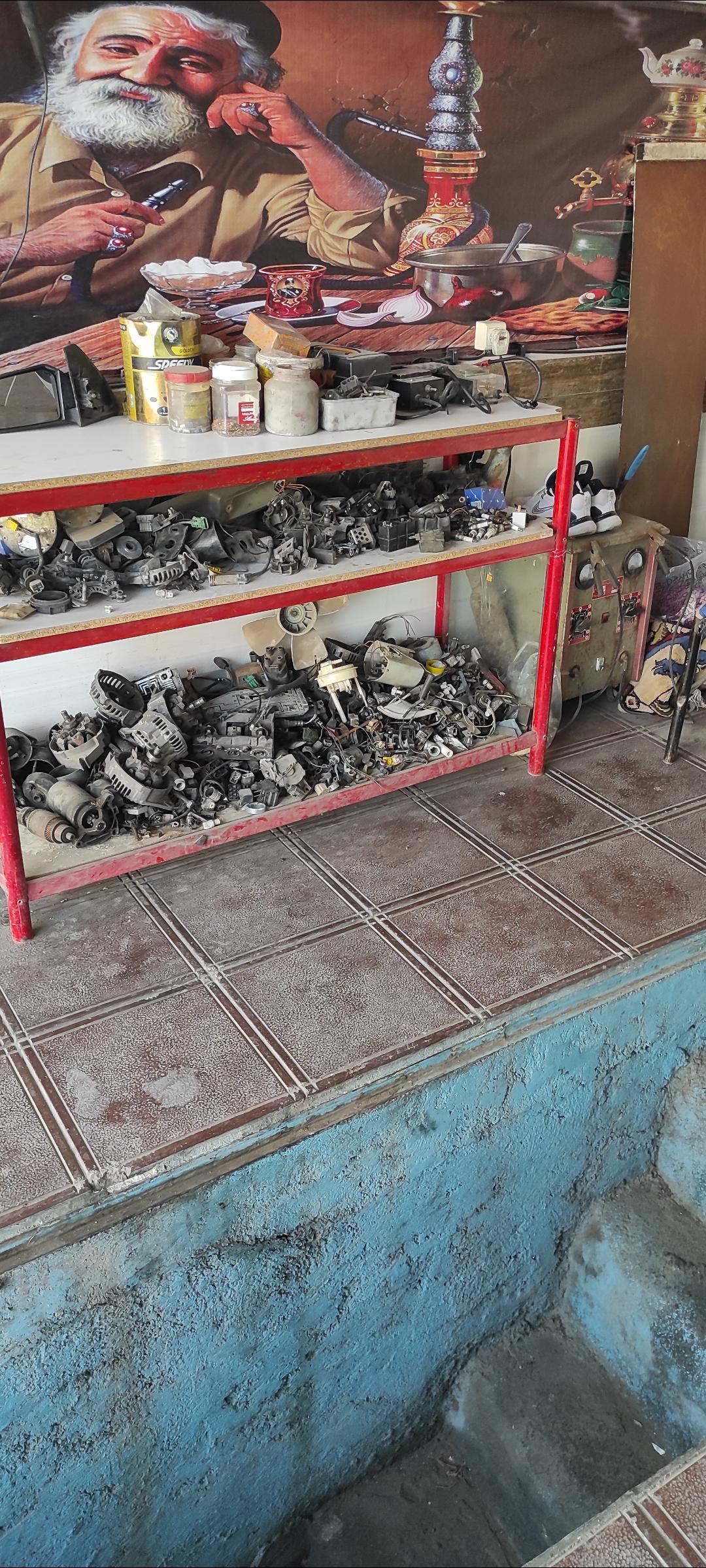 عکس باطریسازی و تعمیرecu میثم