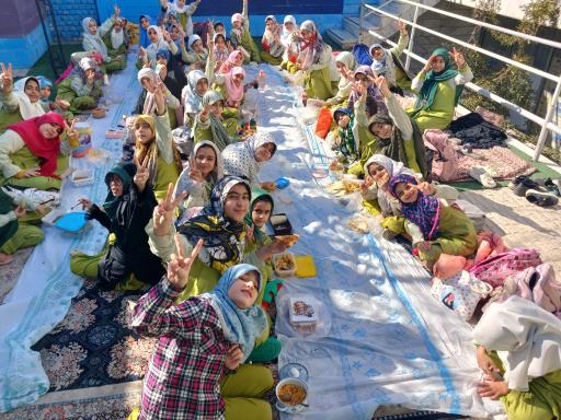 عکس مدرسه حفظ قرآن تبیان