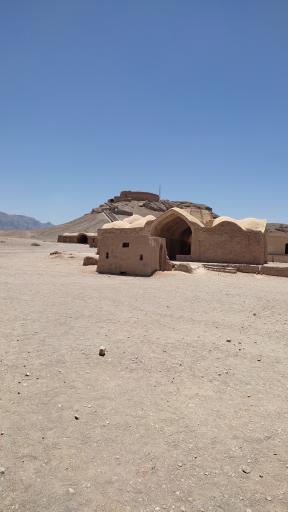 عکس دخمه زرتشتیان