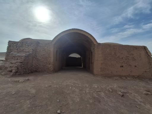 عکس دخمه زرتشتیان